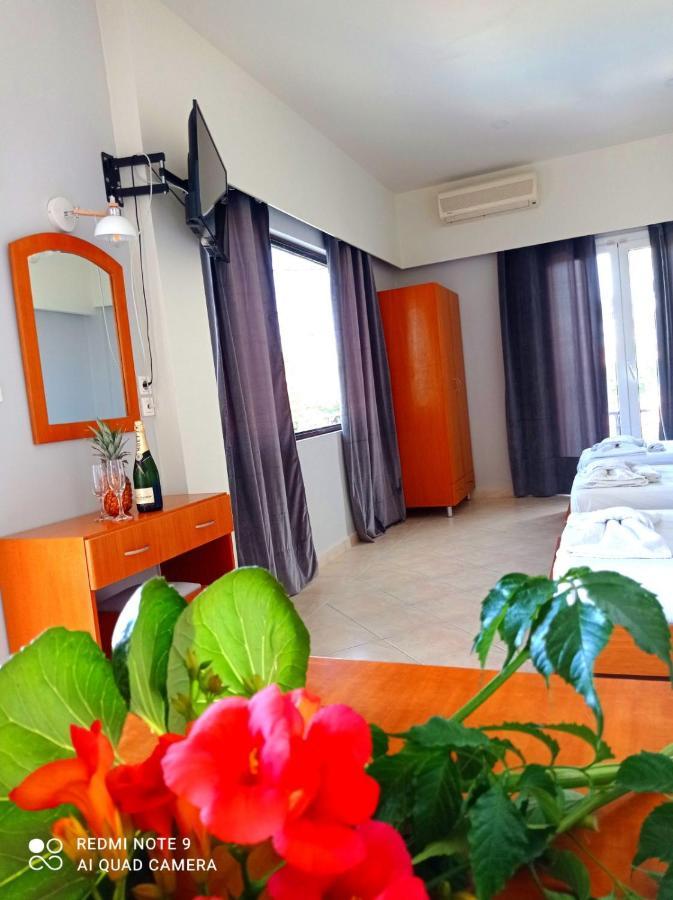 Cavo D' Oro Complex Daire Kávos Dış mekan fotoğraf
