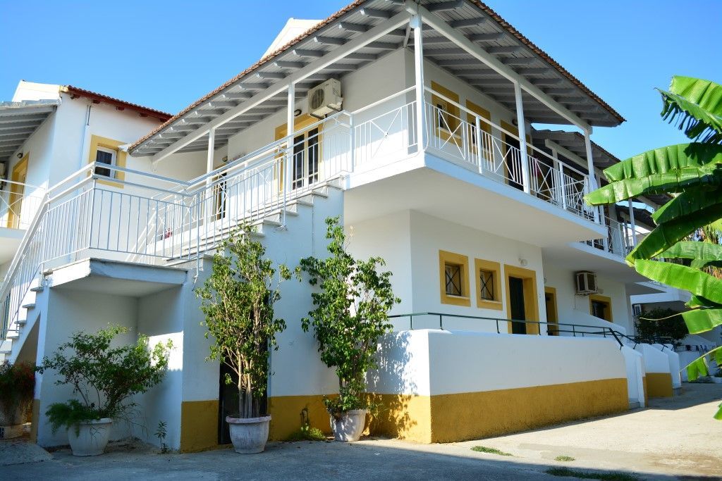 Cavo D' Oro Complex Daire Kávos Dış mekan fotoğraf